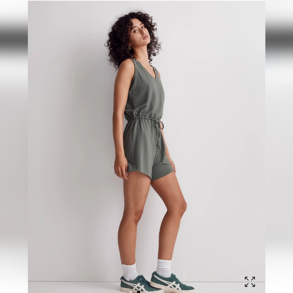 Madewell drawstring romper- size Small NWT